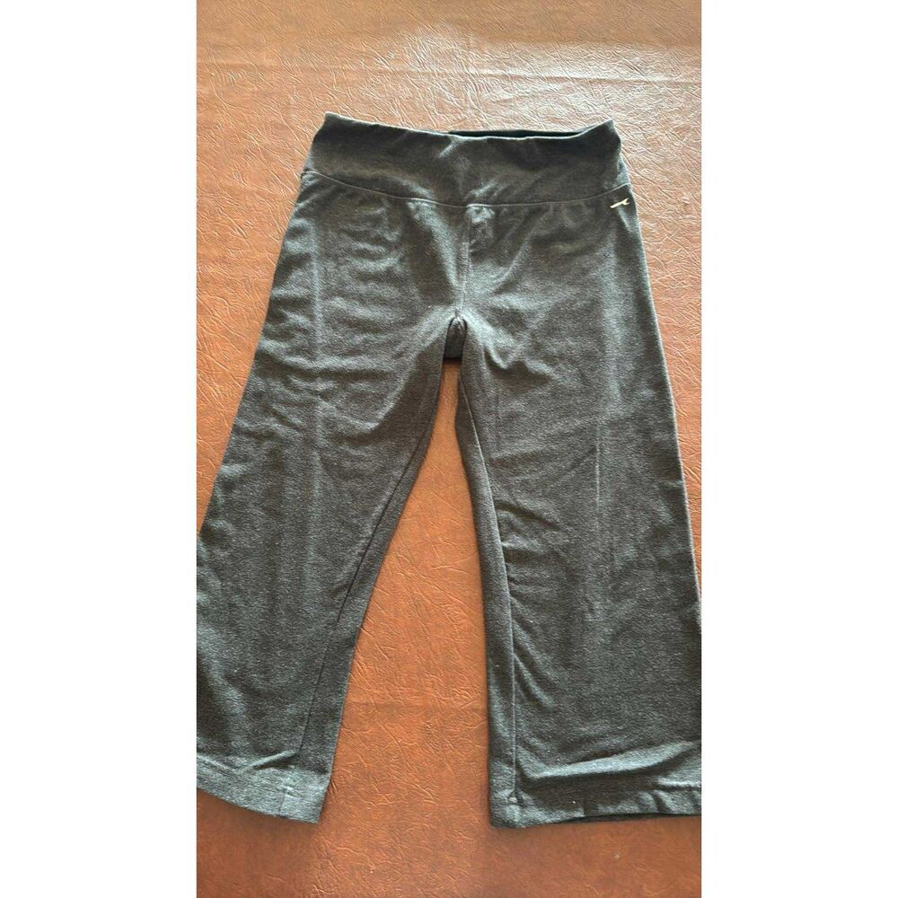 Aerodynamics Medium Capris Women's Black